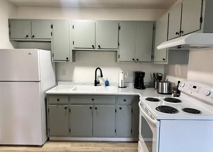 Capital Suite On 6Th Street - King Bed / Downtown!